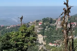 A view of the Doon Valley and village of Mussoorie in Northern India.