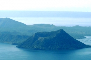 Taal Lake and Volcano Pictures