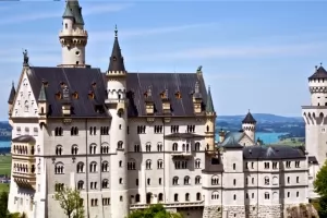 Neuschwanstein Castle thumbnail