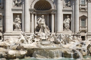 Trevi Fountain Picture