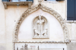 Palazzo Magno della Maddalena Portal Picture