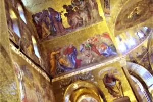 Mosaics inside the Basilica San di Marco