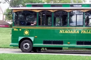 A trolley used for sightseeing the Niagara Falls.