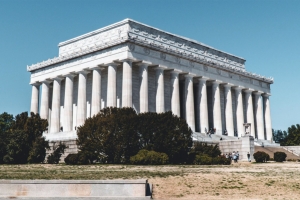 Lincoln Memorial Building Picture