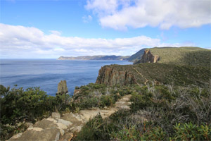 Trekking at the end of the world in Tasmania thumbnail